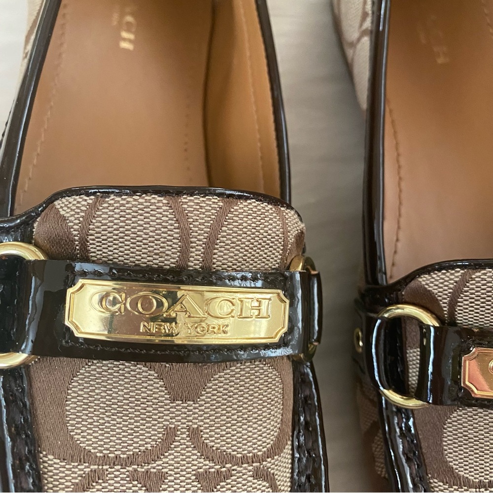 Coach Felisha Loafers - Picture 4 of 12
